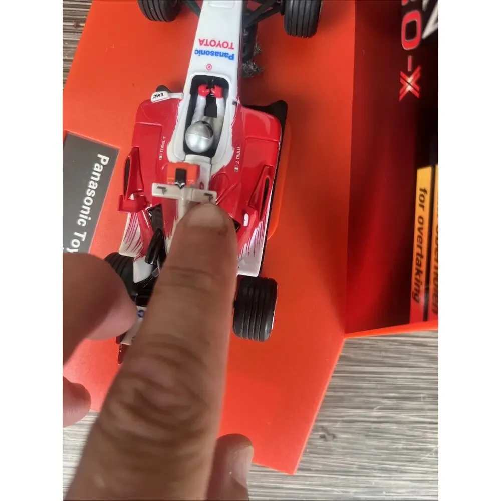 Carrera Evolution 25763 Toyota TF105, #17 1:32 Slot Car